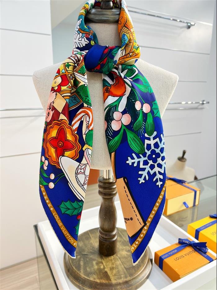 2026116115830592 100